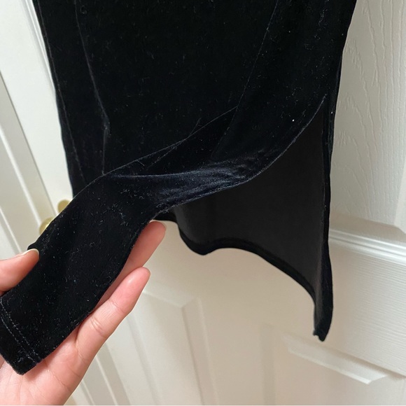 Street Flower Velour Black Midi Skirt with Side Slits Lace Trim and Bow - Picture 3 of 6